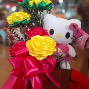 Kitty Floral Arrangement in Cancun, real catalog photograph
