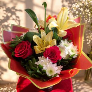 Lili Bouquet in Cancun, real catalog photograph